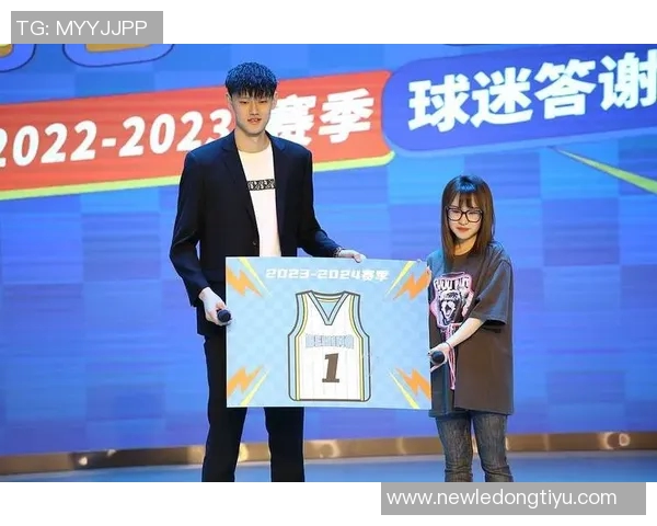 媒体人分析曾凡博健康状况对篮网留队的影响命运掌握在自己手中