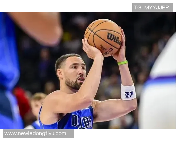 克莱状态低迷仅得3分5板三分球命中率惨淡表现令人失望